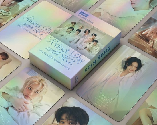 KPOP Idol 55pcs/box Stray Kids 2024 Season's Greetings Perfect Day with SKZ Holographic Photocard Laser Lomo Card [Fotokaarten]